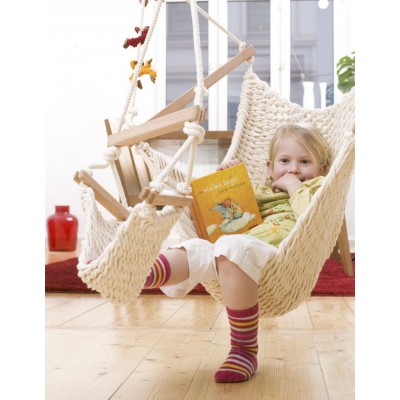 Kinderschwinger M Set Plus – Kinderhängematte aus Biobaumwolle mit Höhenverstellung und und Fußteil